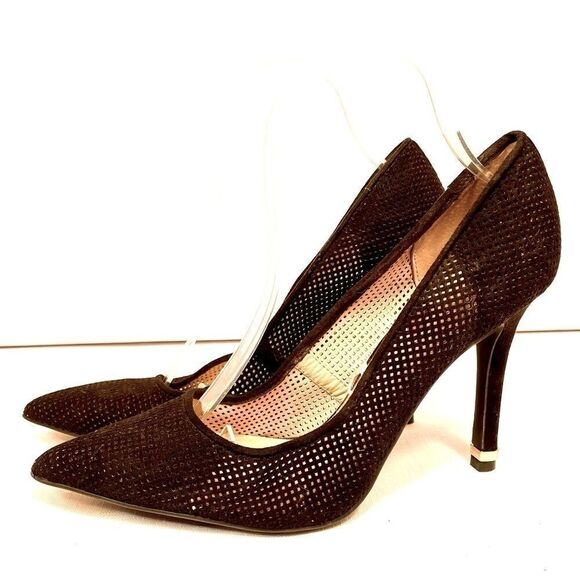 BLACK SUEDE CUT OUT 4” HEELS SIZE 8M by GUESS - Picture 1 of 5